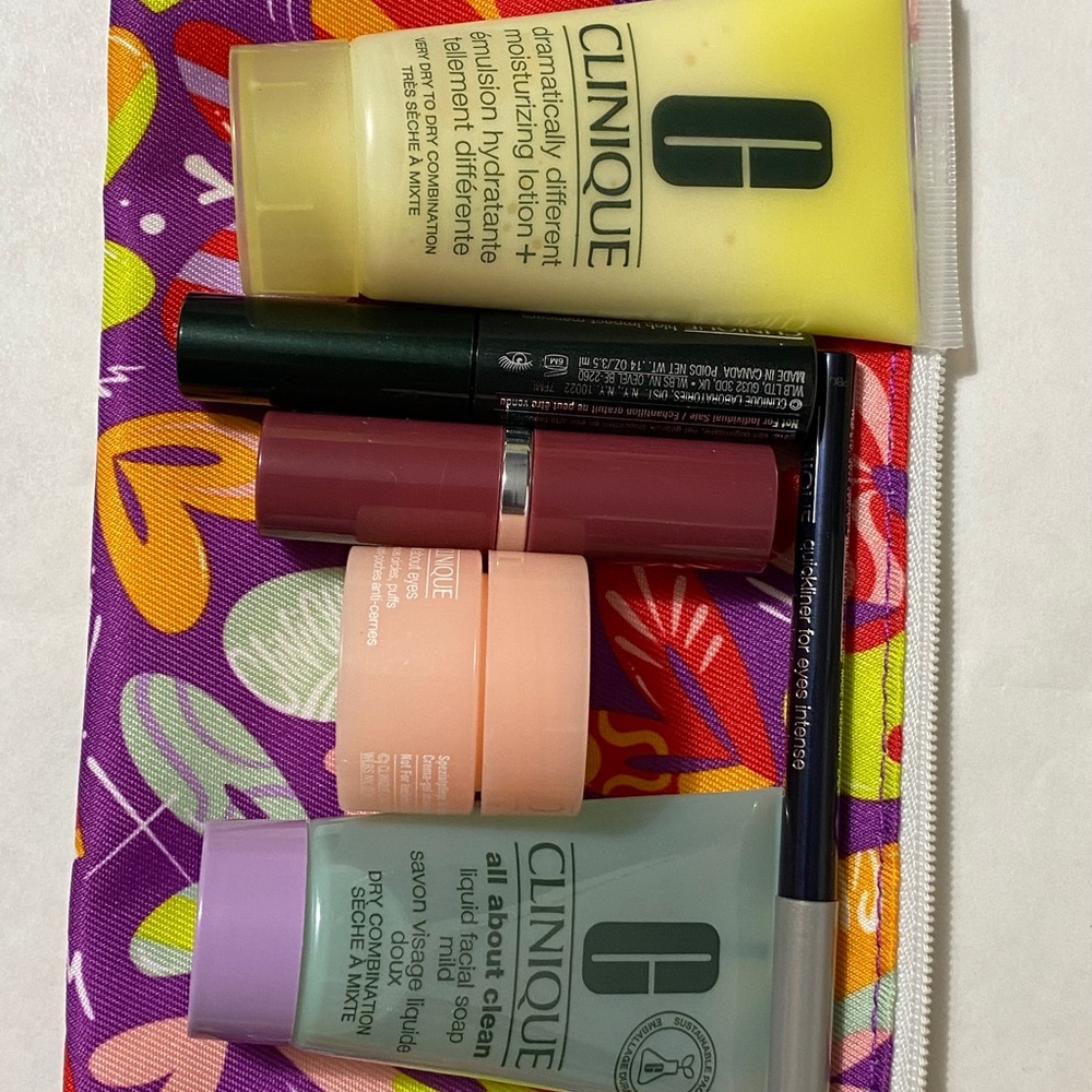 Clinique 7-piece gift set